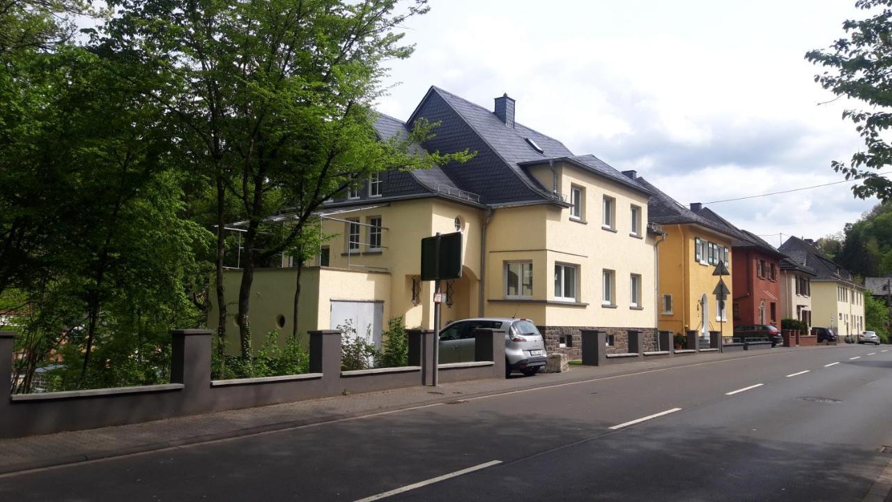 Ferienhaus Heiner Und Walter Idar-Oberstein Ngoại thất bức ảnh