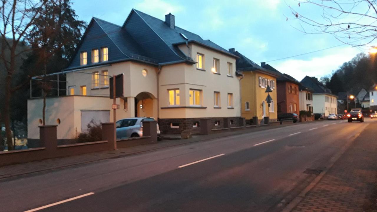 Ferienhaus Heiner Und Walter Apartment Idar-Oberstein Ngoại thất bức ảnh